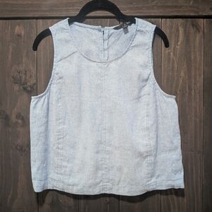Banana Republic Women’s Chambray Sleeveless Blouse Button Back Medium